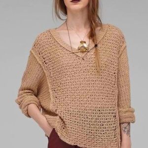 Free People Laguna Coast Open Knit V Neck Sweater/Tunic Size Medium